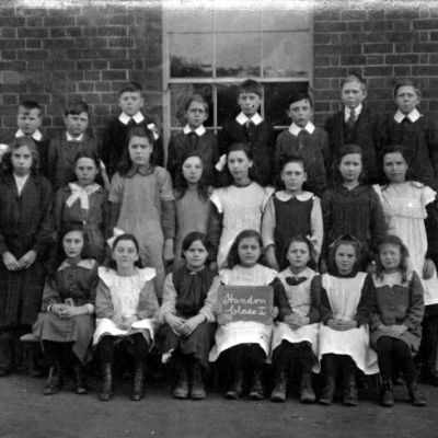 1912 School group Mix 800